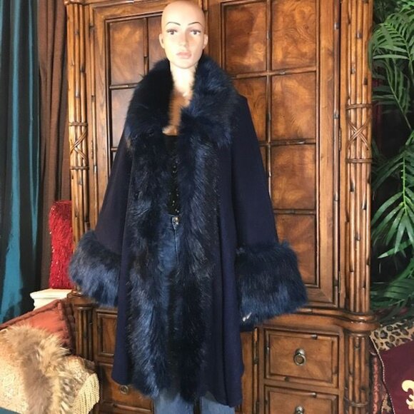 Aphratti Navy Blue Faux Fur Luxe Cape Cardigan Topper - Picture 2 of 15